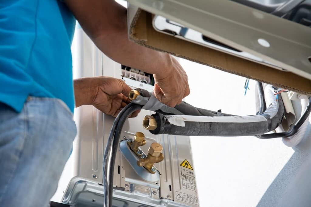 AC installation in Tampa, FL